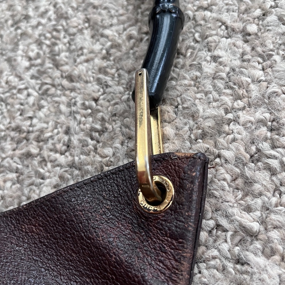 Vintage rustic Gucci leather bag with brown pouch and black bamboo handle gold - Picture 5 of 12